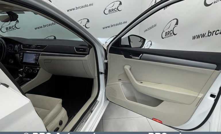 Skoda Superb Combi 2.0 TSI Automatas 2017 full
