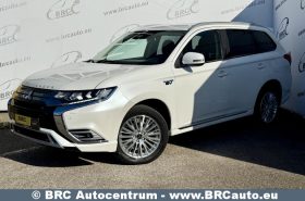 Mitsubishi Outlander 2.4 Plug-In 4WD Automatas 2020