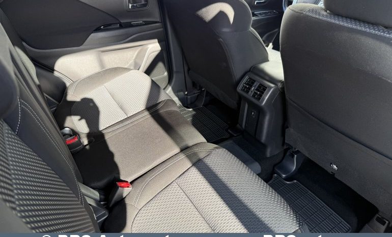 Mitsubishi Outlander 2.4 Plug-In 4WD Automatas 2020 full