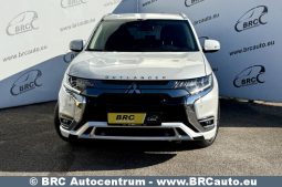 Mitsubishi Outlander 2.4 Plug-In 4WD Automatas 2020 full