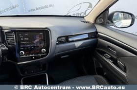 Mitsubishi Outlander 2.4 Plug-In 4WD Automatas 2020