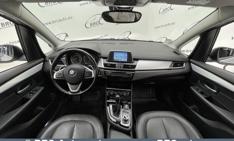 BMW 218 Gran Tourer d Automatas 2016 full