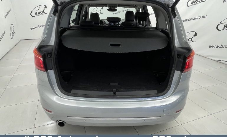 BMW 218 Gran Tourer d Automatas 2016 full