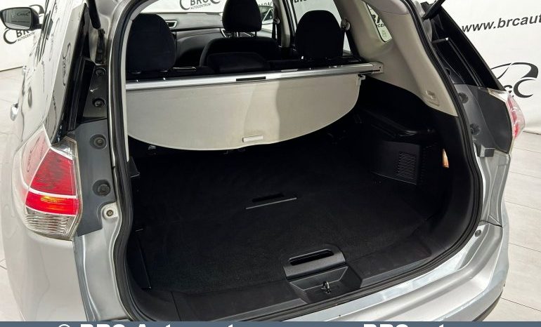 Nissan X-Trail 1.6 DIG-T 2016 full