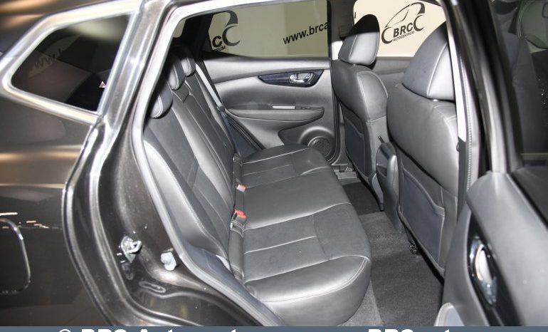Nissan Qashqai 1.2 DIG-T Tekna Automatas 2015 full