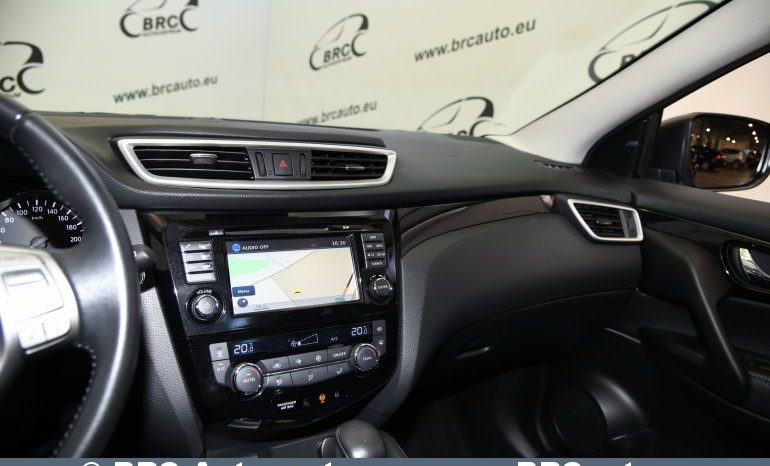 Nissan Qashqai 1.2 DIG-T Tekna Automatas 2015 full