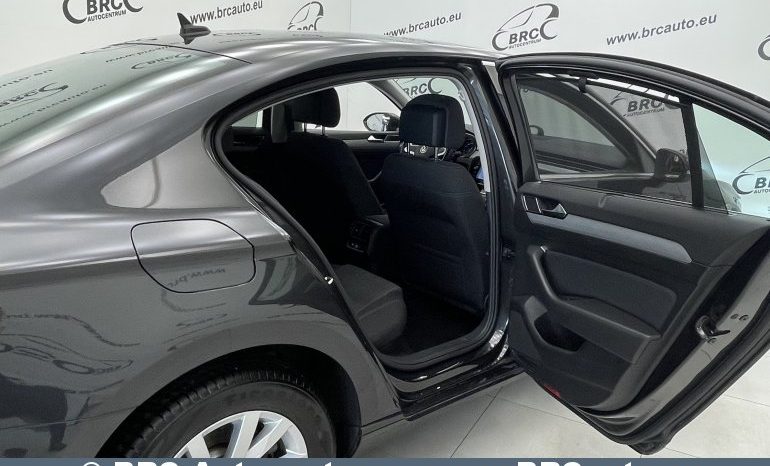 Volkswagen Passat 2.0 TDI Automatas 2021 full