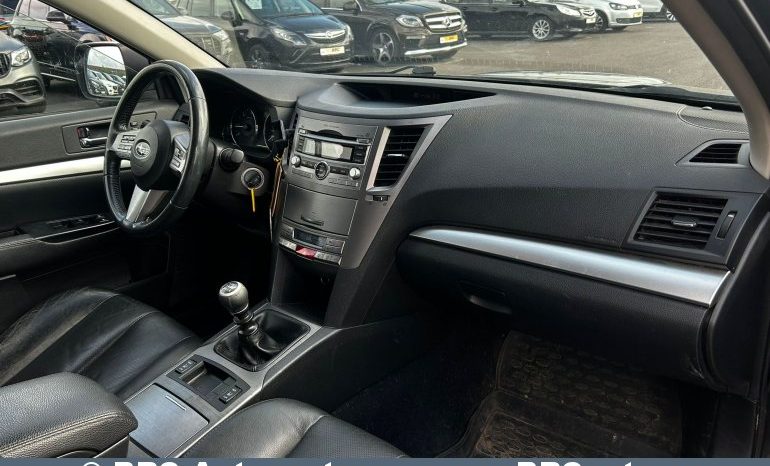 Subaru Outback 2.0 Symmetrical AWD 2011 full