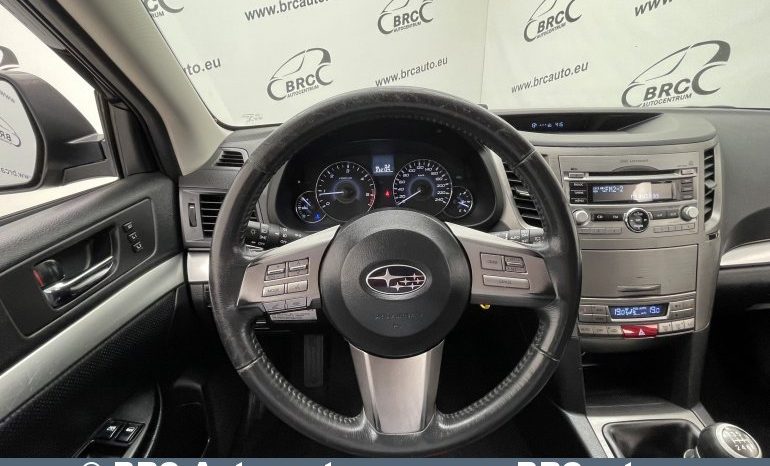 Subaru Outback 2.0 Symmetrical AWD 2011 full