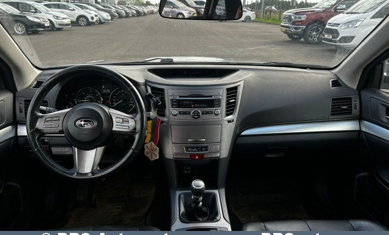 Subaru Outback 2.0 Symmetrical AWD 2011 full