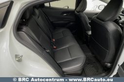 Toyota Prius 2.0 Hybrid 4×4 Automatas 2023 full