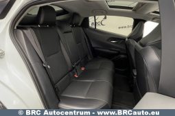 Toyota Prius 2.0 Hybrid 4×4 Automatas 2023 full