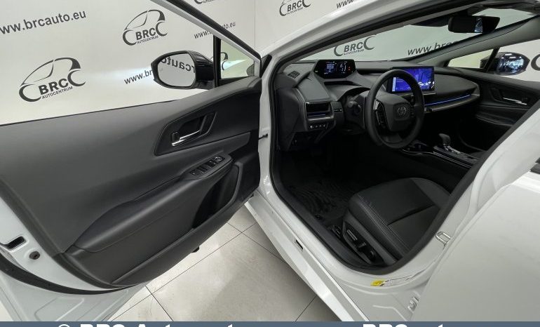 Toyota Prius 2.0 Hybrid 4×4 Automatas 2023 full