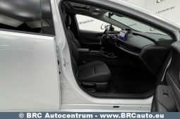 Toyota Prius 2.0 Hybrid 4×4 Automatas 2023 full