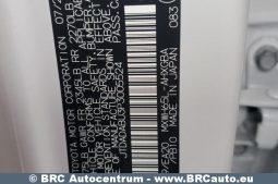 Toyota Prius 2.0 Hybrid 4×4 Automatas 2023 full