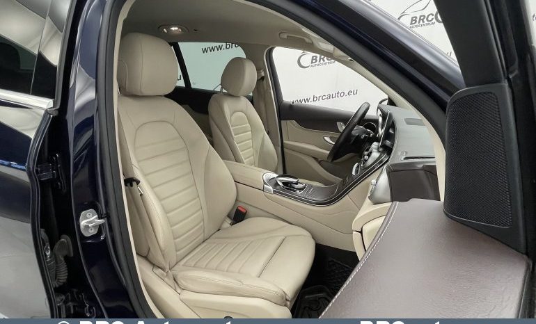 Mercedes-Benz GLC 300 4Matic Automatas 2018 full