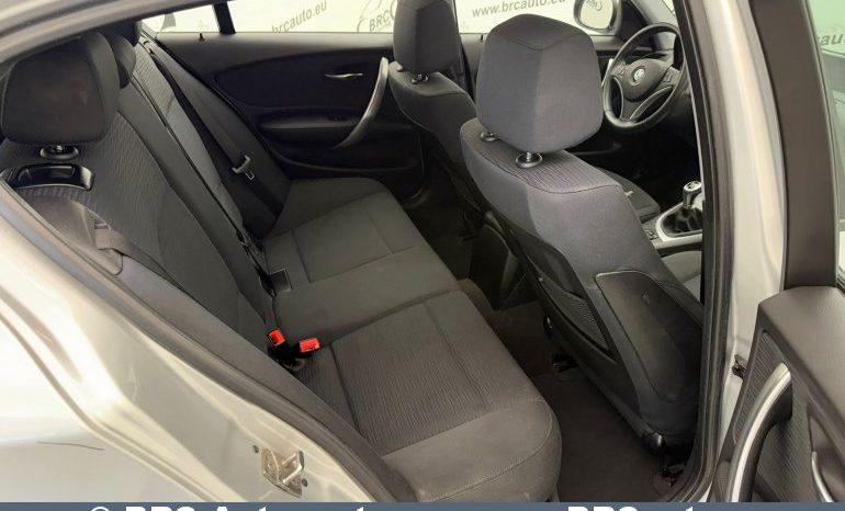 BMW 116 i 2010 full