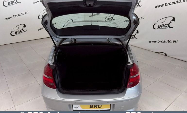 BMW 116 i 2010 full