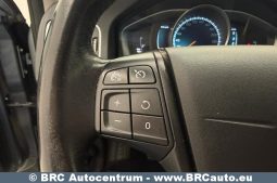 Volvo V60 Cross Country D3 2018 full