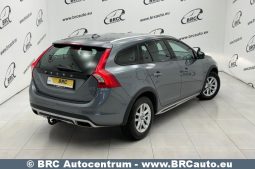 Volvo V60 Cross Country D3 2018 full