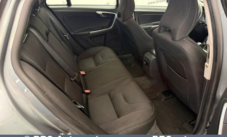 Volvo V60 Cross Country D3 2018 full