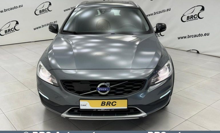 Volvo V60 Cross Country D3 2018 full