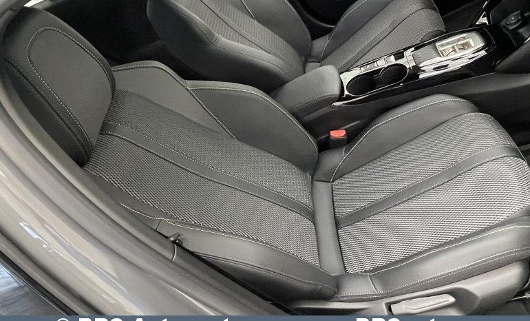 Peugeot 2008 GT-Line 1.2 PureTech Automatas 2024 full