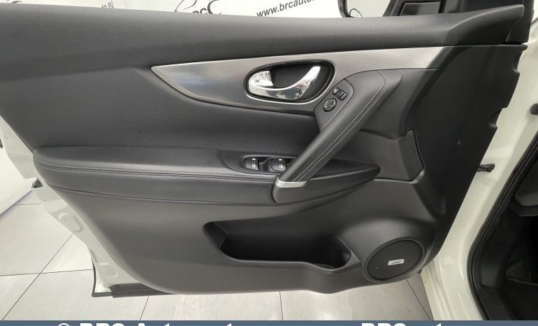Nissan Qashqai 1.3 DIG-T Tekna+ Automatas 2019 full