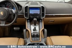 Porsche Cayenne 4.8 Turbo V8 Automatas 2014 full