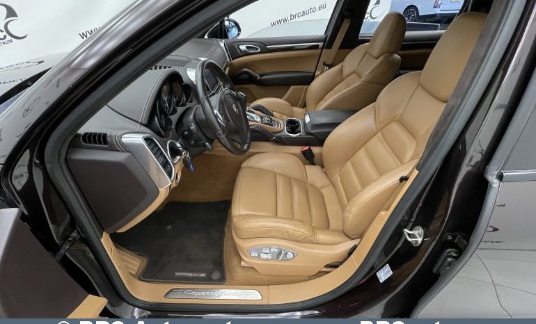 Porsche Cayenne 4.8 Turbo V8 Automatas 2014 full