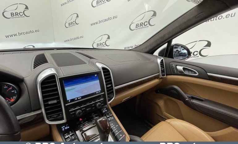 Porsche Cayenne 4.8 Turbo V8 Automatas 2014 full