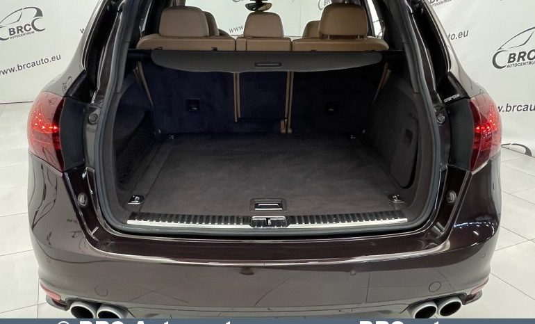Porsche Cayenne 4.8 Turbo V8 Automatas 2014 full
