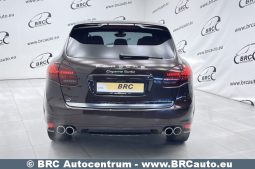 Porsche Cayenne 4.8 Turbo V8 Automatas 2014 full