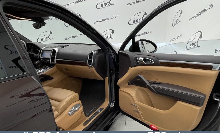 Porsche Cayenne 4.8 Turbo V8 Automatas 2014 full