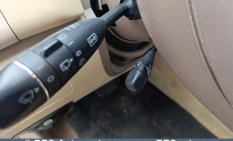 Mercedes-Benz R 320 4Matic Automatas 2006 full