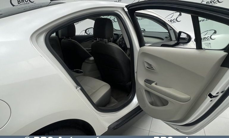 Chevrolet Volt 1.4 Plug-In Hybrid Automatas 2013 full