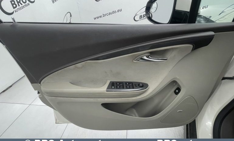 Chevrolet Volt 1.4 Plug-In Hybrid Automatas 2013 full