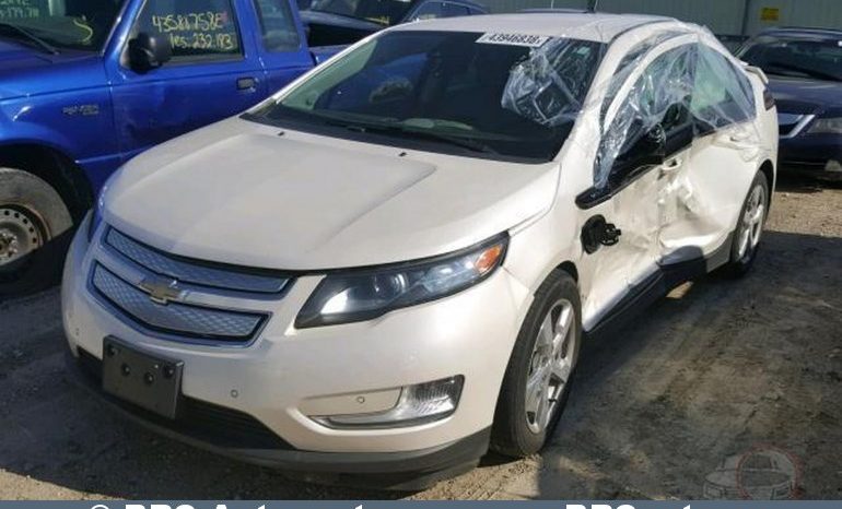 Chevrolet Volt 1.4 Plug-In Hybrid Automatas 2013 full