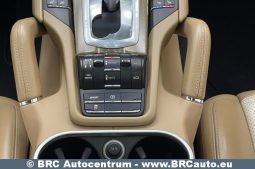 Porsche Cayenne  2015 full