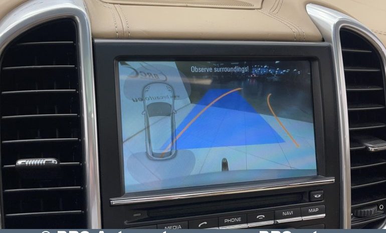 Porsche Cayenne  2015 full