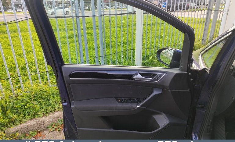 Volkswagen Touran 1.5 TSI DSG Automatas 2021 full