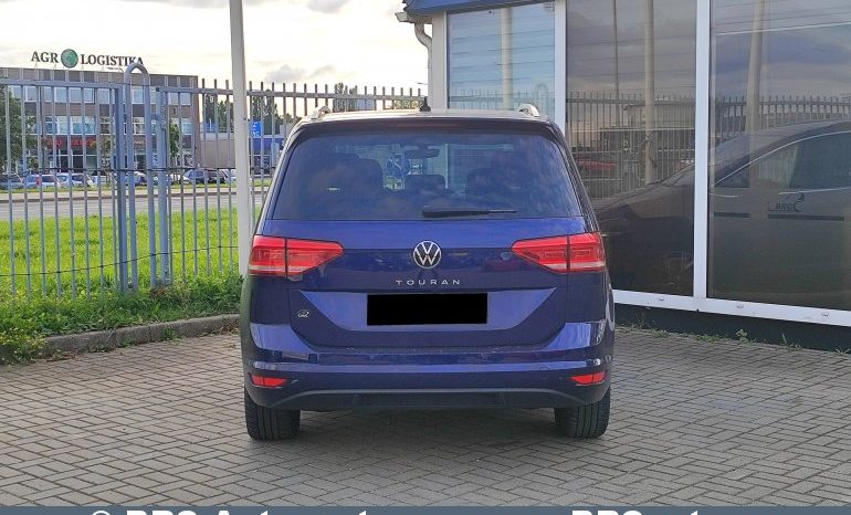 Volkswagen Touran 1.5 TSI DSG Automatas 2021 full