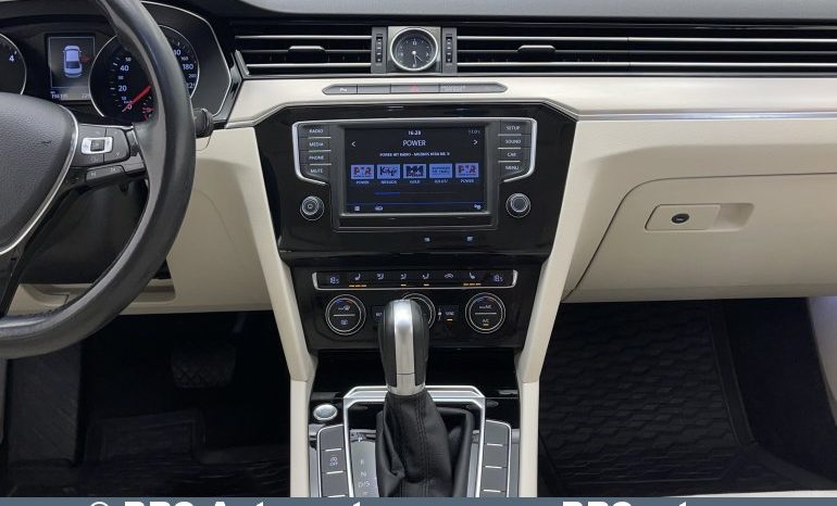 Volkswagen Passat 2.0 TDI DSG Automatas 2016 full