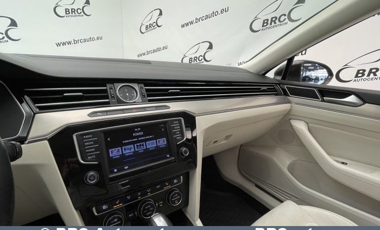 Volkswagen Passat 2.0 TDI DSG Automatas 2016 full