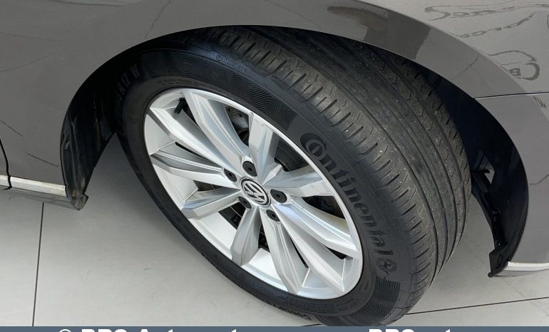 Volkswagen Passat 2.0 TDI DSG Automatas 2016 full