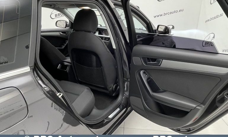 Audi A4 2.0TFSI Variant 2009 full