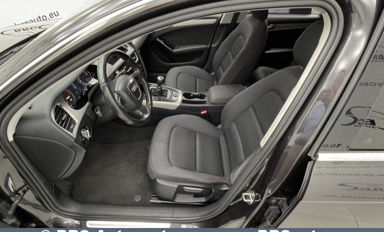 Audi A4 2.0TFSI Variant 2009 full