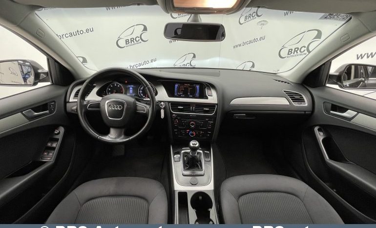 Audi A4 2.0TFSI Variant 2009 full