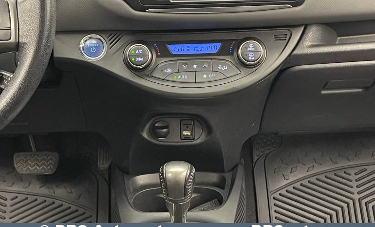 Toyota Yaris 1.5 Hybrid Automatas 2014 full