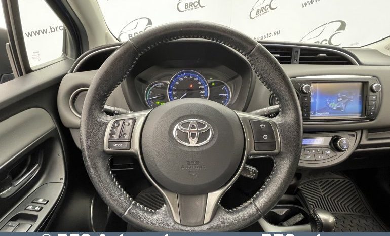 Toyota Yaris 1.5 Hybrid Automatas 2014 full